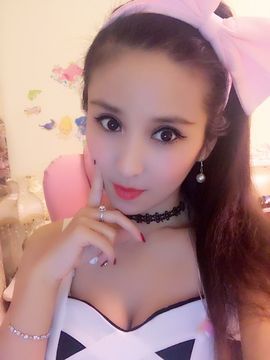 魅丽晴儿主播照片