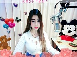 爱吃鸡排的~萌宝~！主播照片