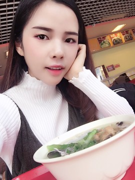 藝ღ小艺艺ღ主播照片