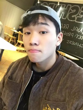 叫我龙龙就好主播照片