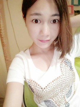 娟娟love主播照片
