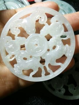 云南瑞丽～三多翡翠主播照片