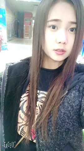 倪澍主播照片