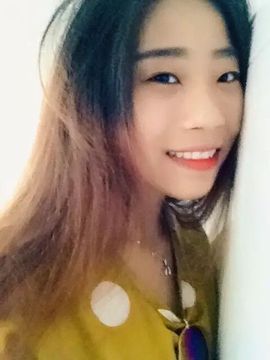 没才艺的丑女孩主播照片
