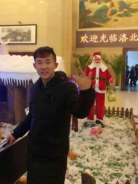 特技火娃大飞主播照片