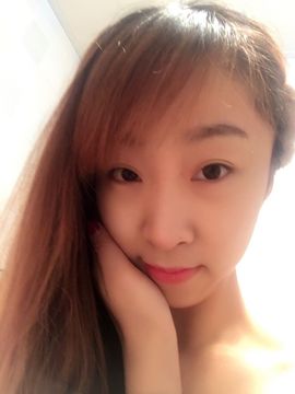艾欣周一晚上播主播照片