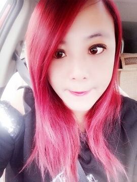 上官~燕宝主播照片