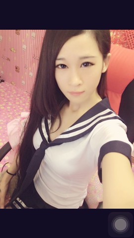 ❥゛优优吃土了主播照片
