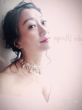 小满@前台接待主播照片