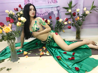 陈自松的主播照片