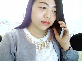 艳阳天!z主播照片