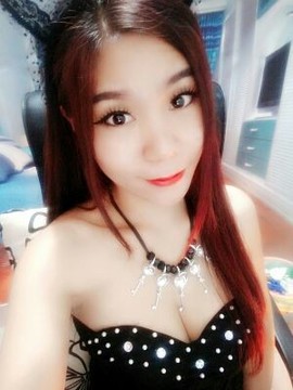 亲切家族主播照片