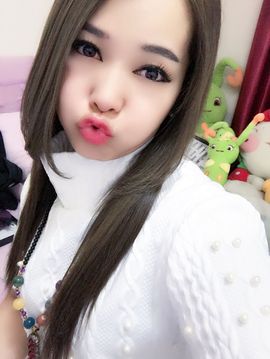 雨荨5198主播照片