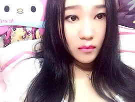 刘美恋主播照片