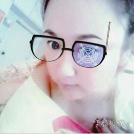 小嘴唱歌主播主播照片