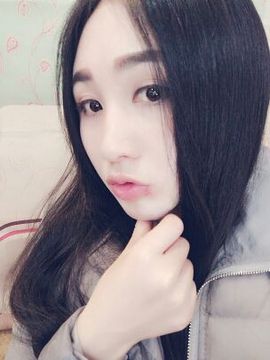 小妖❤出山主播照片