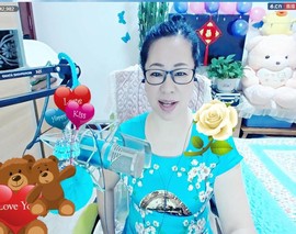 魅力女人唱民歌主播照片