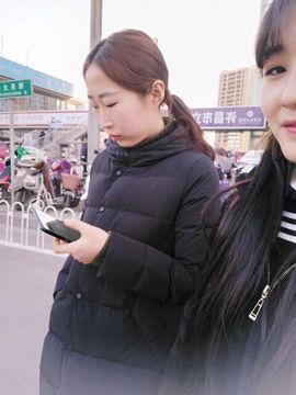 小懒懒~主播照片