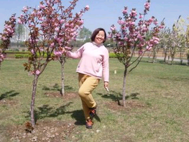 天天带你看年画主播照片