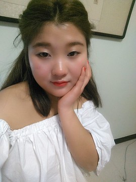 @没人爱的凡宝“主播照片