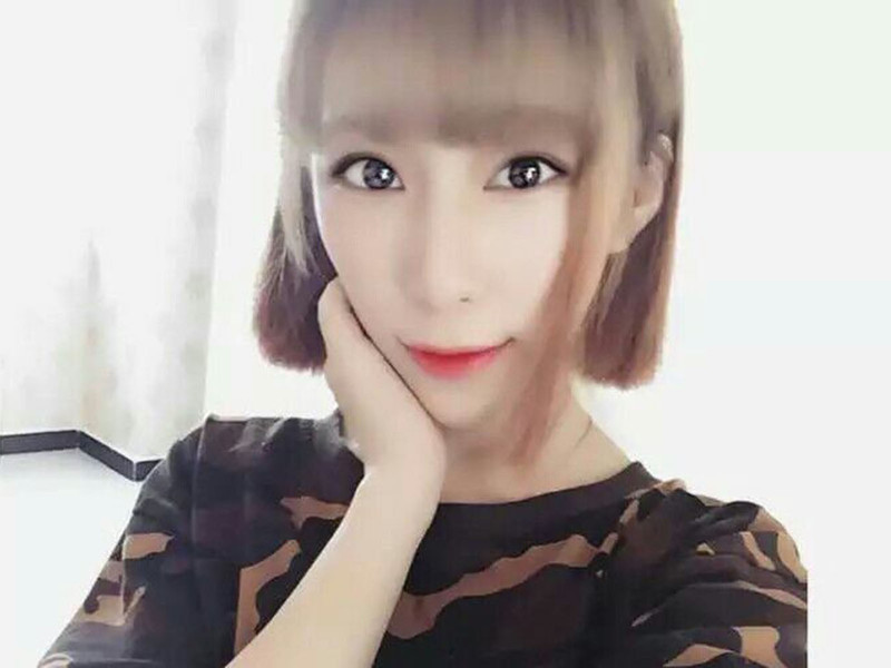 雨Ni的主播海报