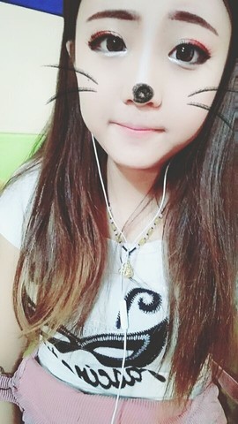 曼妮小公举主播照片