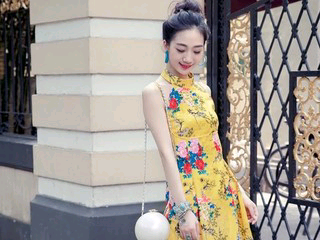 老实人zr的主播照片