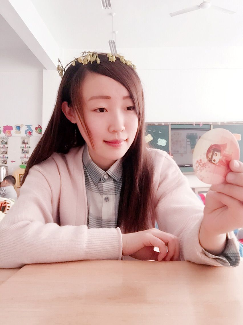 冰雪老师主播照片