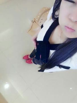 转身✔陌路主播照片