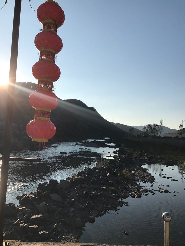 风中的风铃的图片