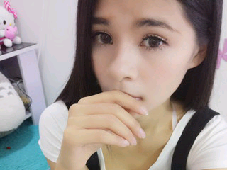 对半感情zhiai的主播照片