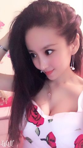 魅丽晴儿主播照片