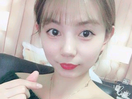 一切555主播照片