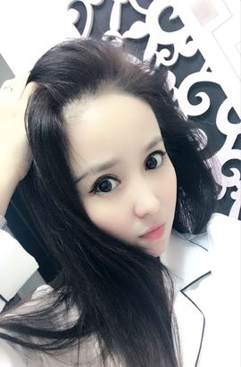 魅丽晴儿主播照片