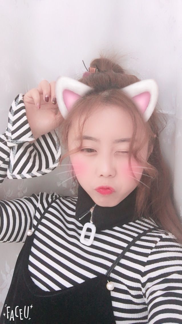克莱尔怪浪少女🌵主播照片