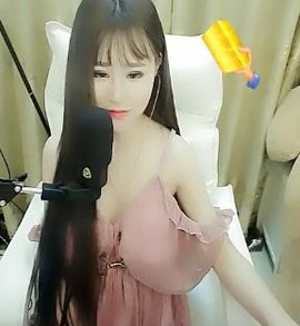 @东厂朱雀@照片主播照片