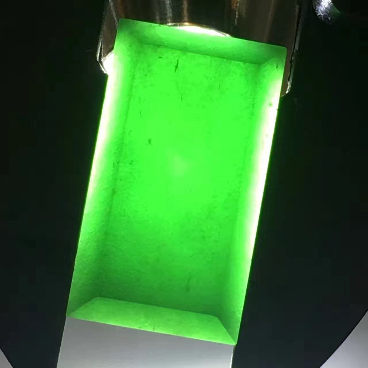 翡翠雅兰主播照片