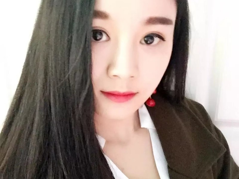 ✿小姐姐❥牙牙ღ的主播海报