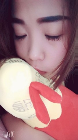 沈琳.主播照片
