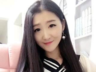 读❤你的主播照片