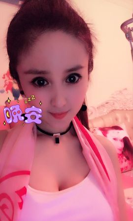 魅丽晴儿主播照片