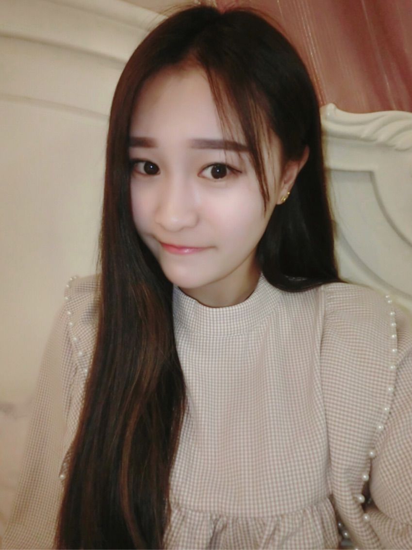 小鲸鱼😮的主播照片