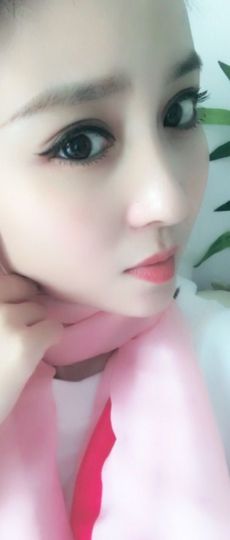 魅丽晴儿主播照片