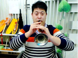 一人之下↣万人之上主播照片