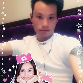 网络Mc暴君主播照片