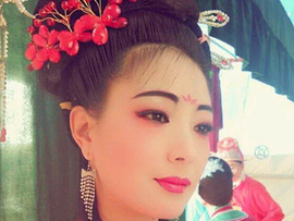 龙国图大学士包拯主播照片