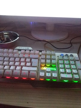 偌亚主播主播照片