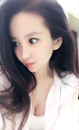 魅丽晴儿主播照片
