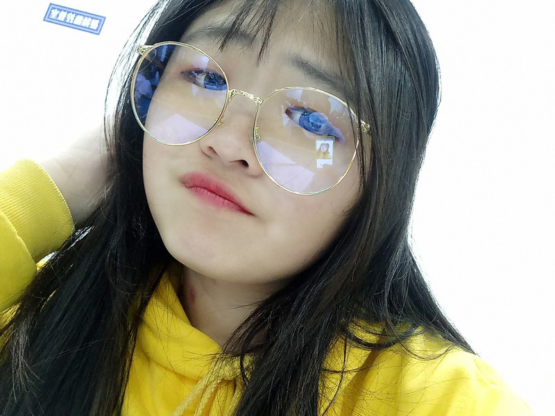 康小当的主播海报