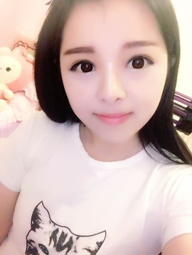 丫丫丶丶主播照片